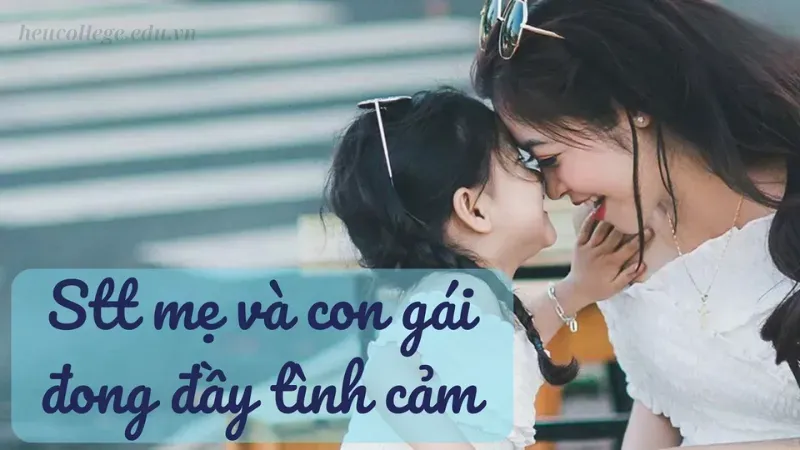 STT mẹ và con gái vui vẻ, hài hước mang đến tiếng cười 1