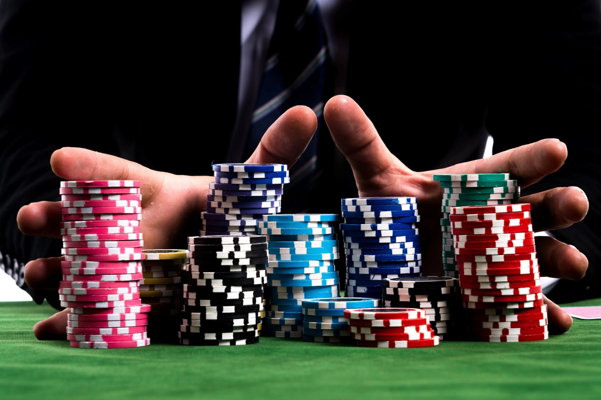 Khám phá các biến thể Poker hấp dẫn trên 99OK