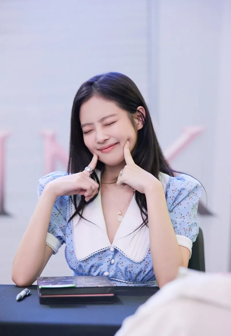 Tổng hợp hình nền Blackpink Jennie sắc nét, đẹp không góc chết