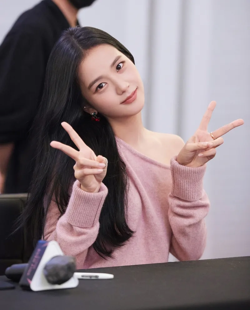 Ngắm nhìn hình nền Blackpink Jisoo cute xinh xắn, đáng yêu