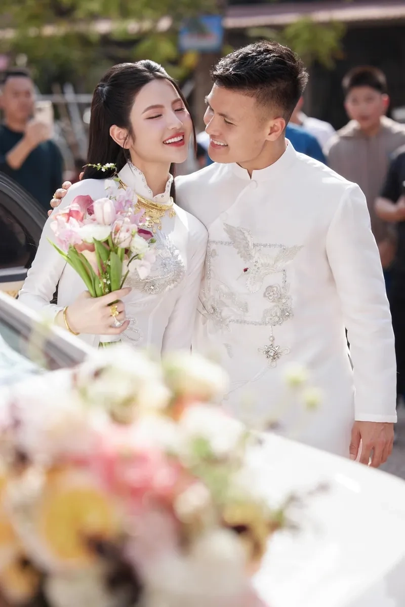 Hình ảnh ngày vui Quang Hải đám cưới