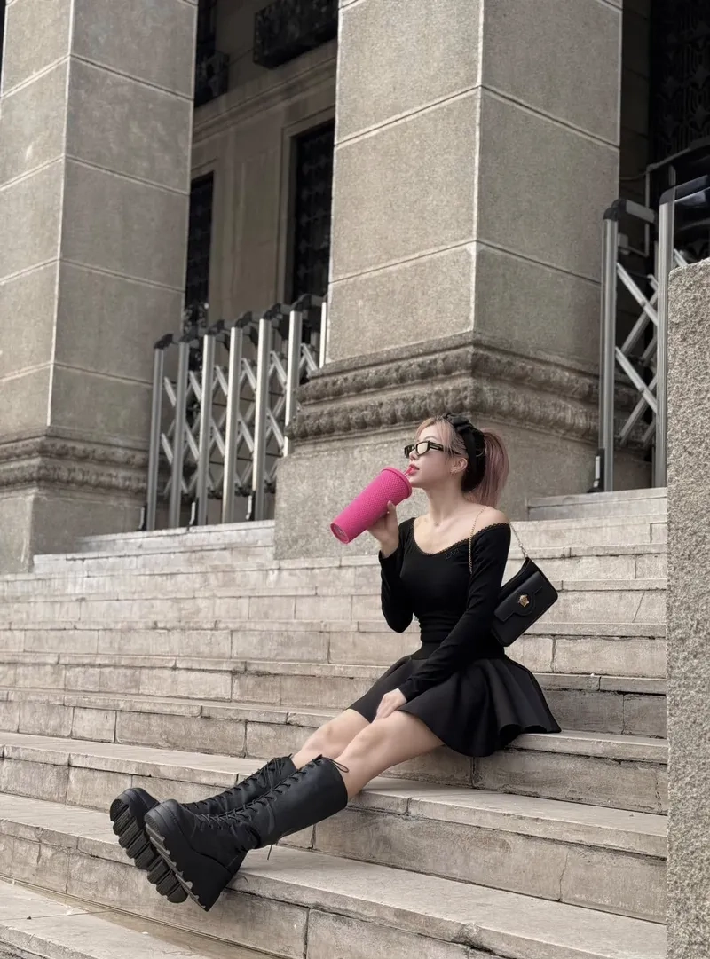 Trang Pháp sáng tác ca khúc nào khiến Vpop dậy sóng