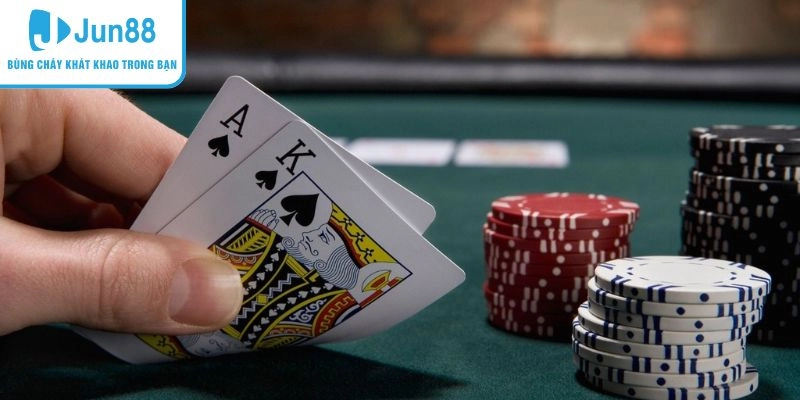 Bí quyết quản lý vốn khi chơi Poker tại Jun88