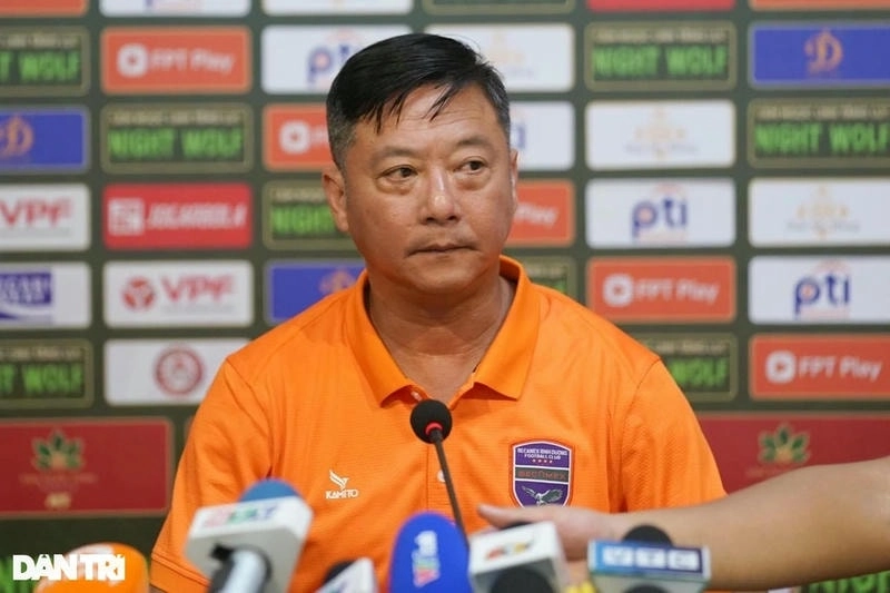 Lê Huỳnh Đức đã chuyển sang làm huấn luyện viên với mong muốn tiếp nối đam mê dành cho bóng đá
