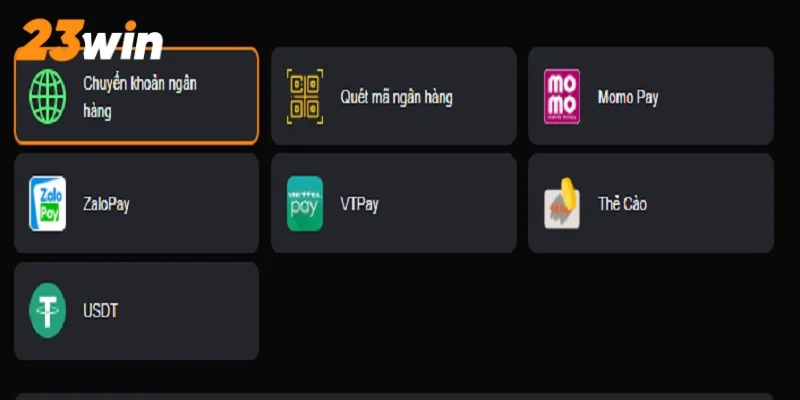 Người chơi sử dụng tiền thưởng để nâng cấp vũ khí trong game bắn cá