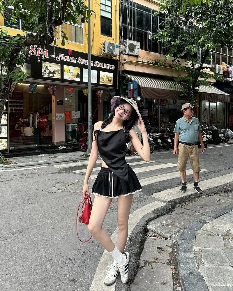 Duyên dáng tuổi đôi mươi với ảnh con gái 18 tuổi ngọt ngào