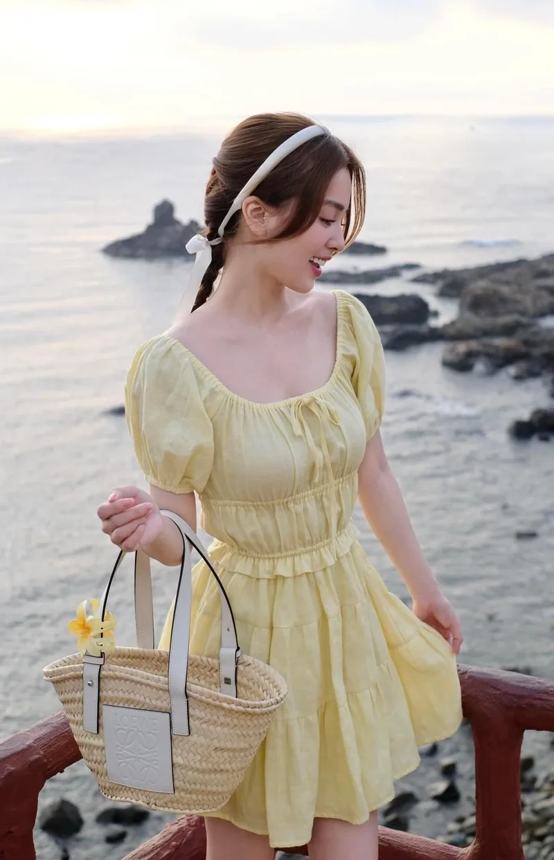 Bé yêu xinh xắn với hình ảnh bé gái cute