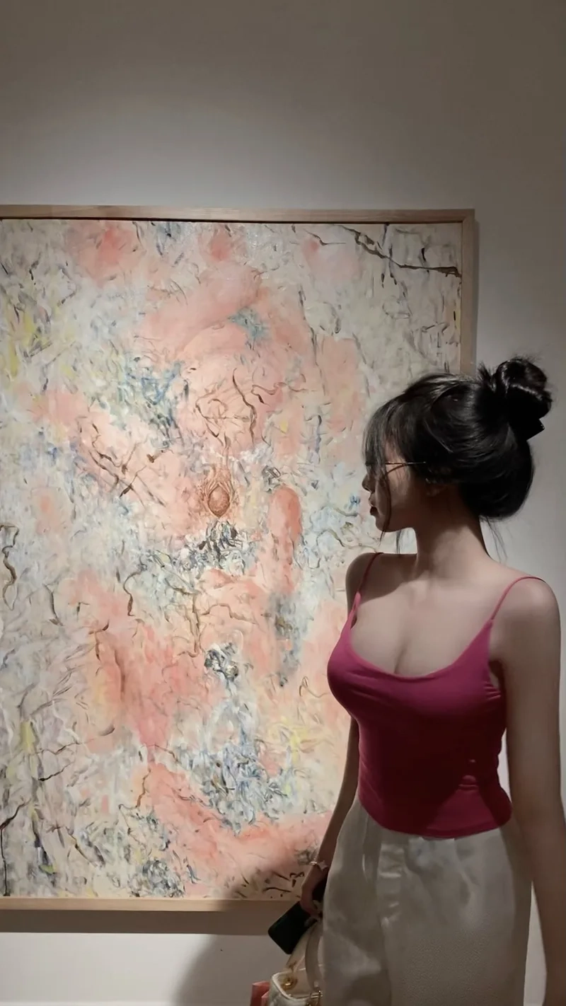 Khám phá vẻ đẹp duyên dáng qua hình ảnh gái đẹp việt nam