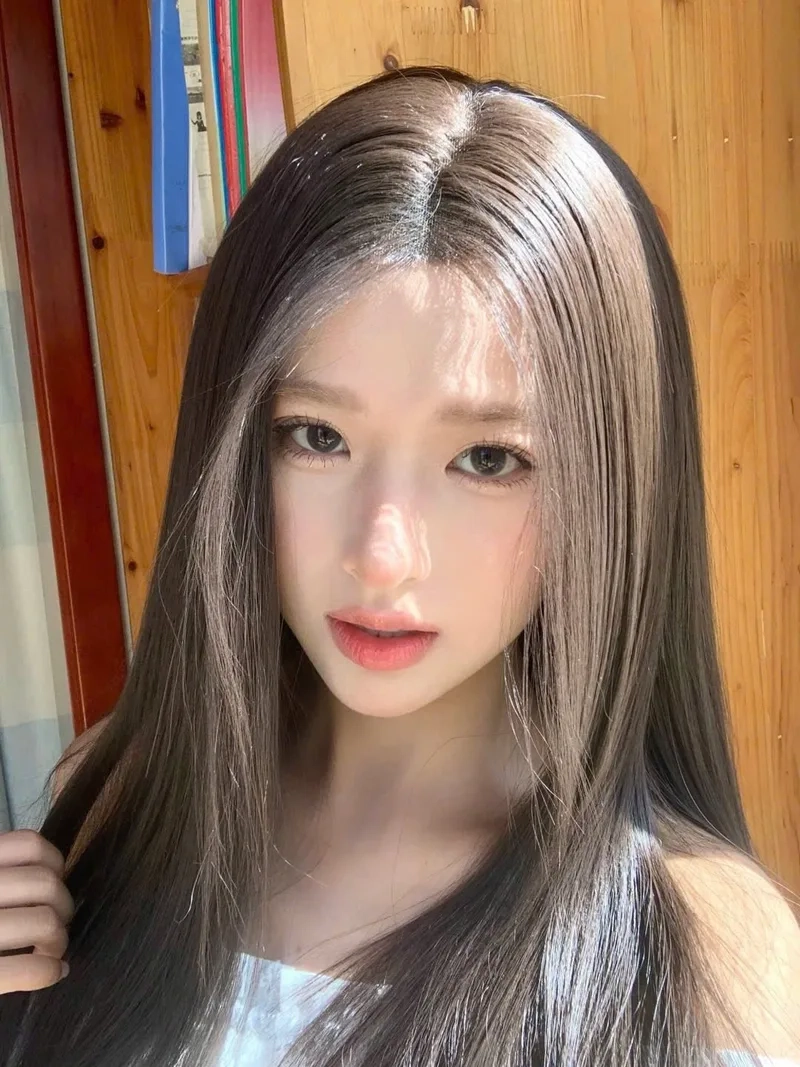 Biến avatar đáng yêu cùng hình nền gái xinh việt nam