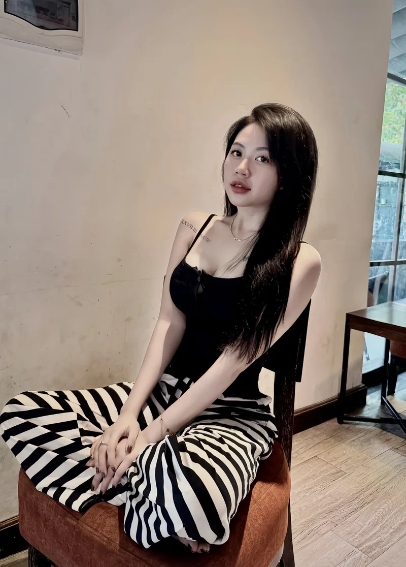 Thể hiện style đáng yêu với avatar gái cute