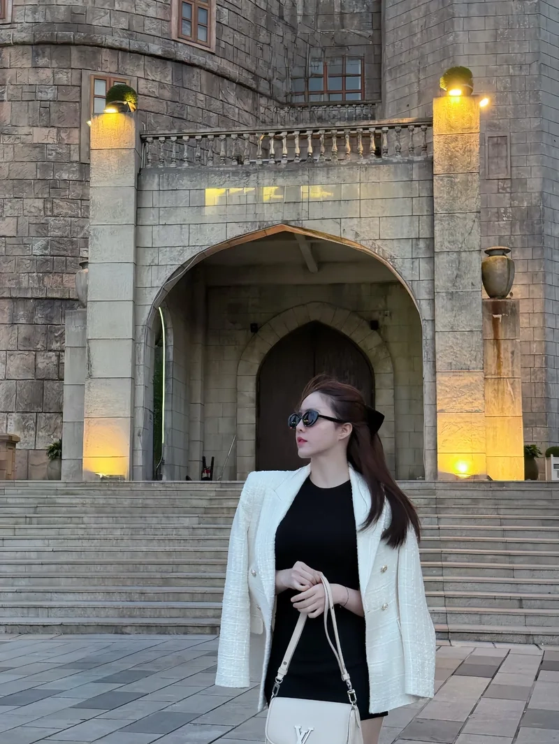 Ngắm bộ sưu tập Ảnh gái đẹp đeo kính tuyệt đẹp