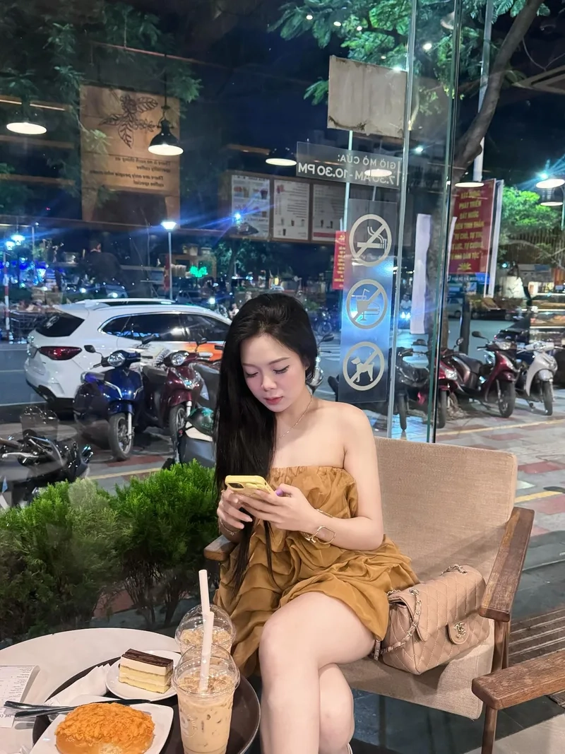 Tải ngay bộ sưu tập Hình nền gái đẹp cho điện thoại miễn phí