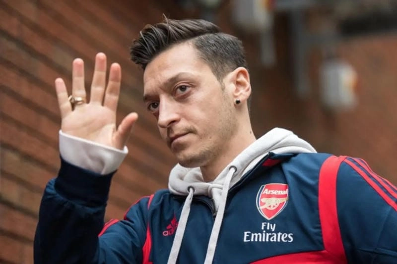 Di sản và ảnh hưởng lâu dài của Özil đến bóng đá