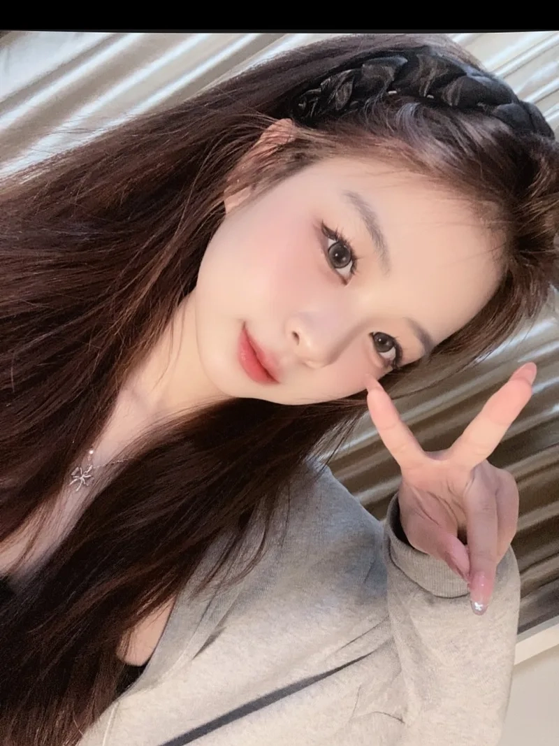 Biến avatar của bạn nổi bật với Avatar nữ dễ thương cho con gái