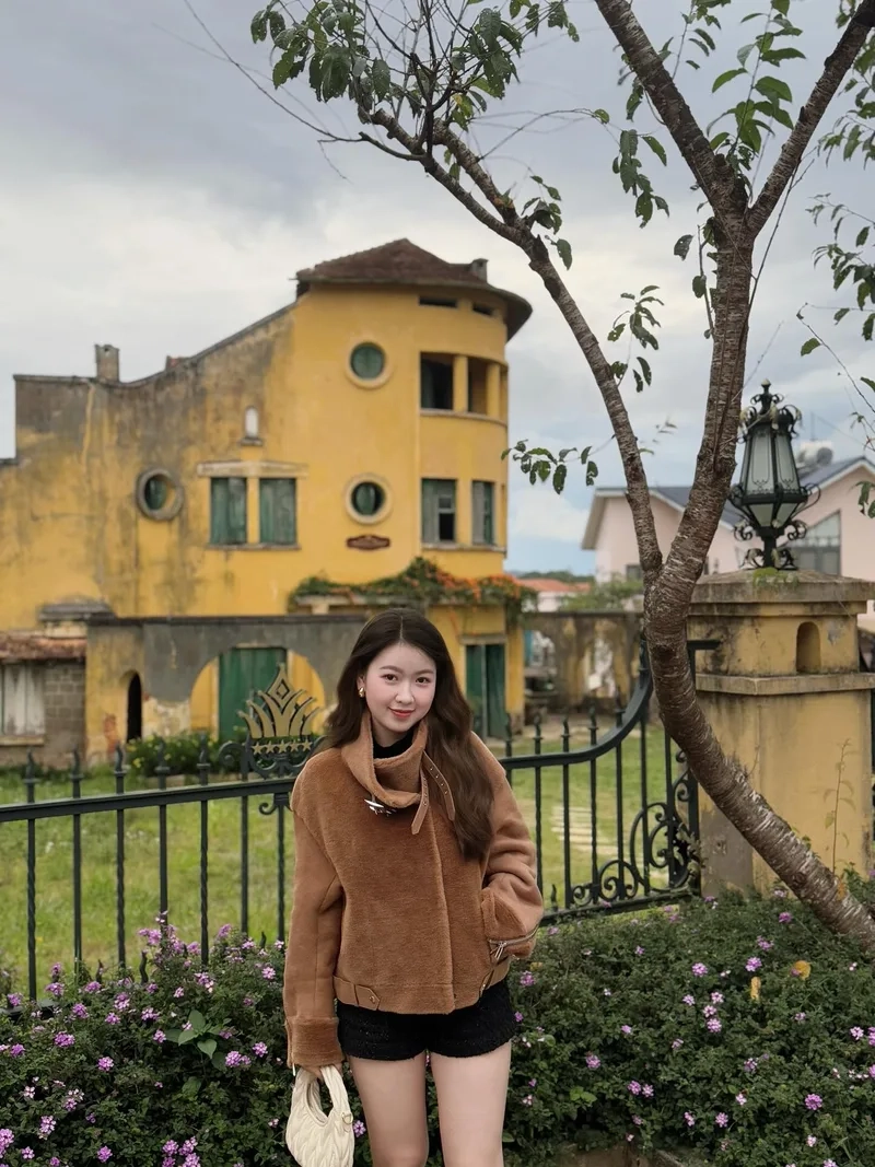 Chọn phong cách mạnh mẽ với Ảnh đại diện nữ ngầu