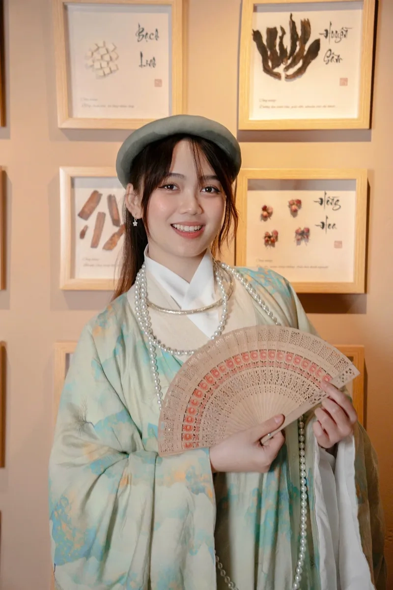 Trải nghiệm sắc nét với Hình nền gái đẹp 4K cho điện thoại