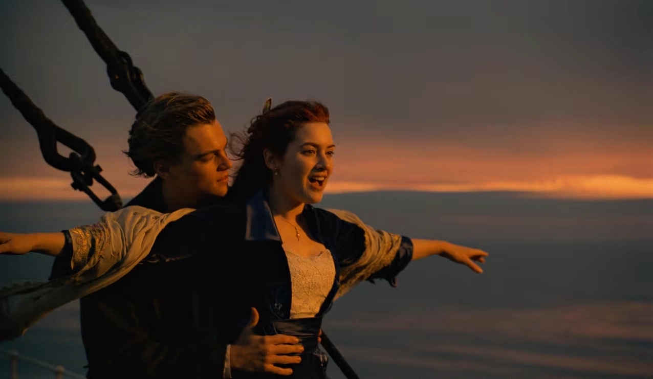 Mối tình kinh điển của Jack và Rose trong Titanic do James Cameron đạo diễn