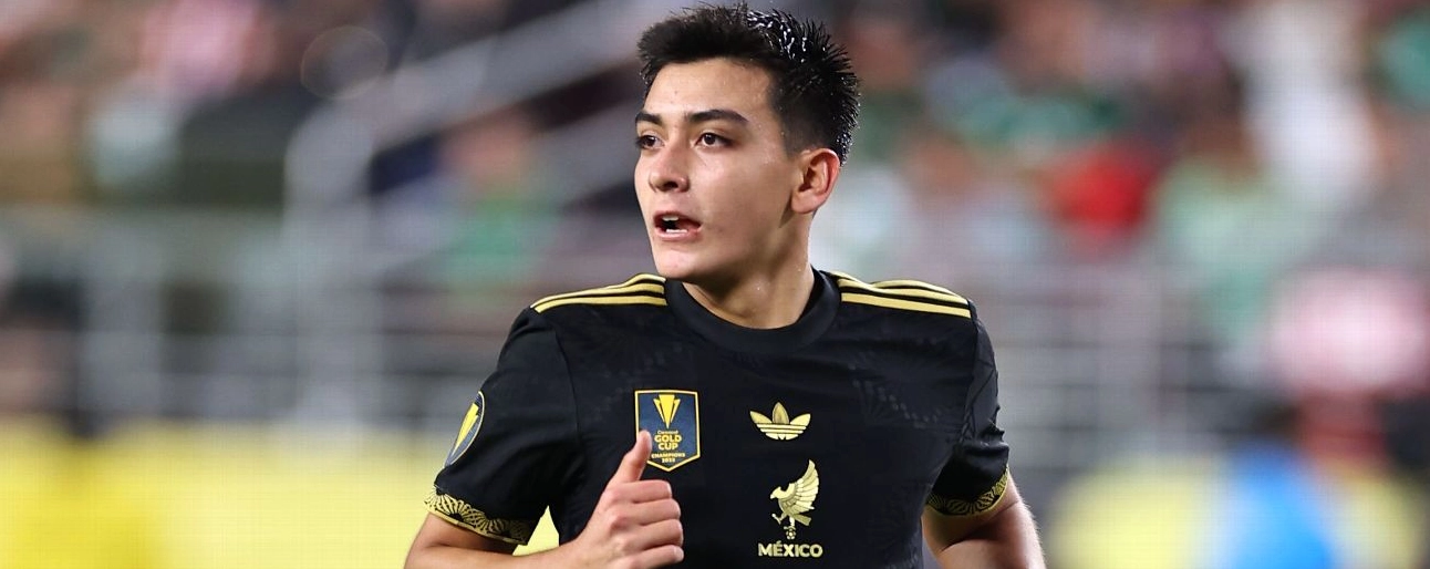 Phân tích Gilberto Mora