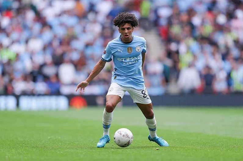 Sơ đồ di chuyển và vai trò chiến thuật của cầu thủ Rico Lewis dưới sự chỉ đạo của Pep Guardiola