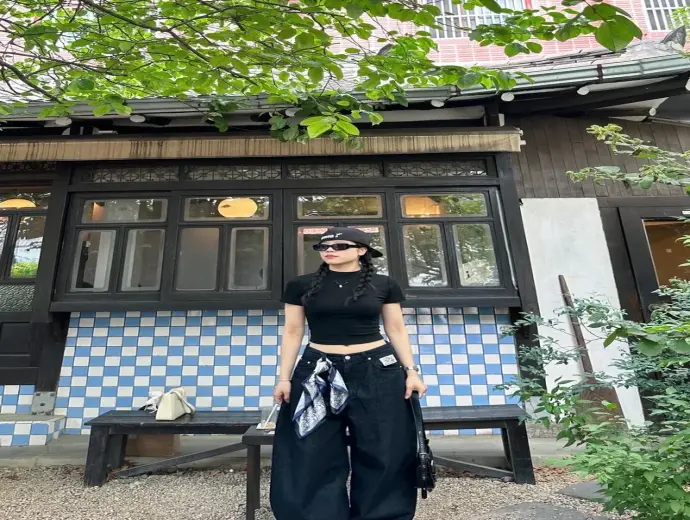 Tuyển tập ảnh gái đeo kính cute ngọt ngào và thu hút