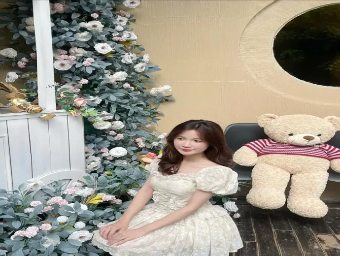 Hình nền hot girl 4k cho điện thoại đẹp nhất hiện nay