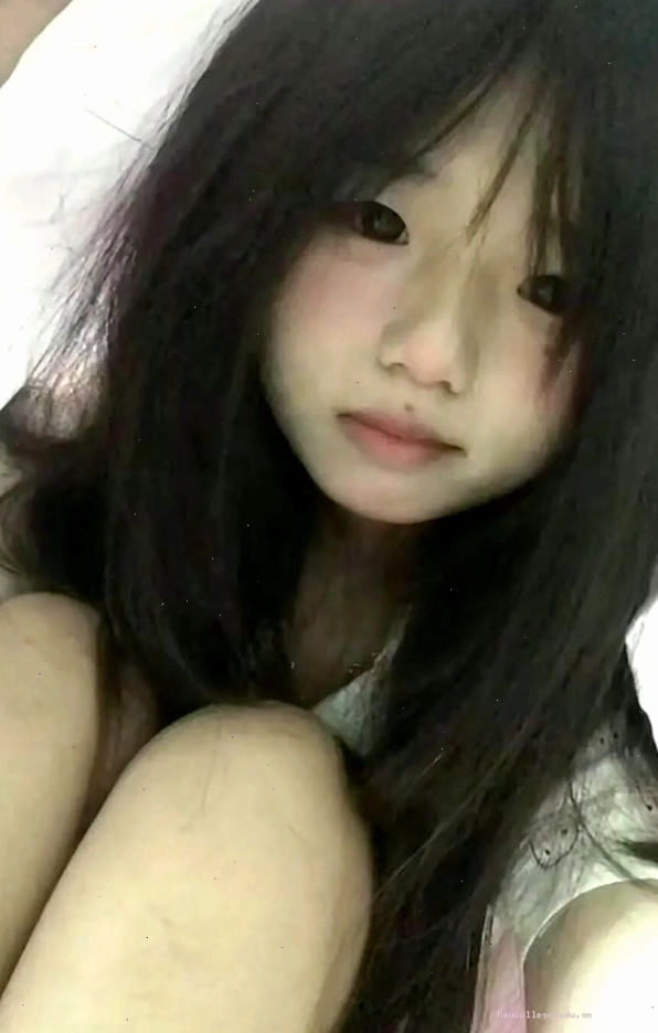 Ảnh gái xinh 2K12 che mặt với phụ kiện dễ thương