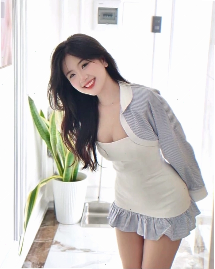 Ảnh gái xinh Việt Nam thần thái tự tin
