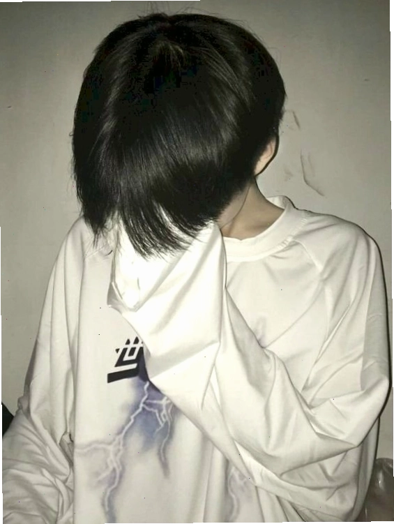Ảnh trai đẹp 2k12 che mặt đáng yêu và tinh nghịch
