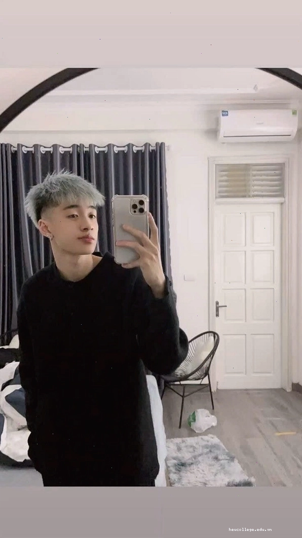 Ảnh trai đẹp boy phố K9 với ánh mắt cuốn hút