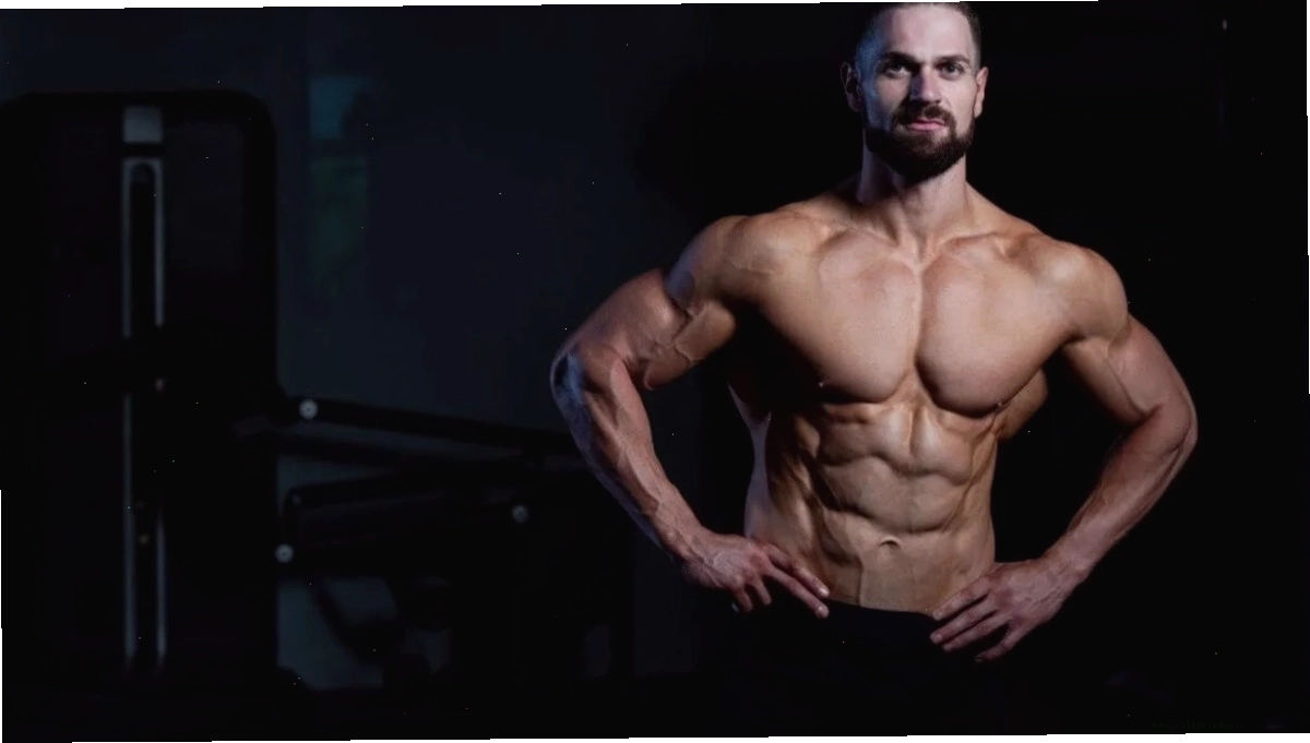 Ảnh trai đẹp sáu múi tập gym với cơ bụng nổi rõ