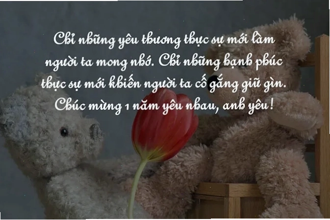 Bạn bè chúc mừng cặp đôi kỷ niệm 1 năm yêu nhau