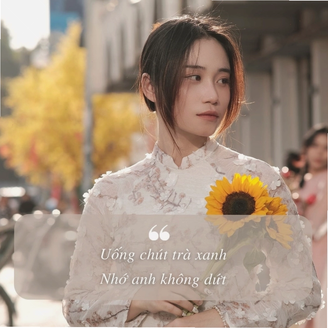 Chàng trai lịch lãm trong tà áo dài nam