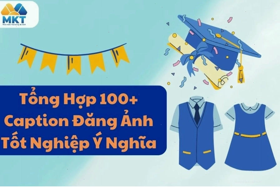 Cô gái cầm bằng tốt nghiệp tươi cười