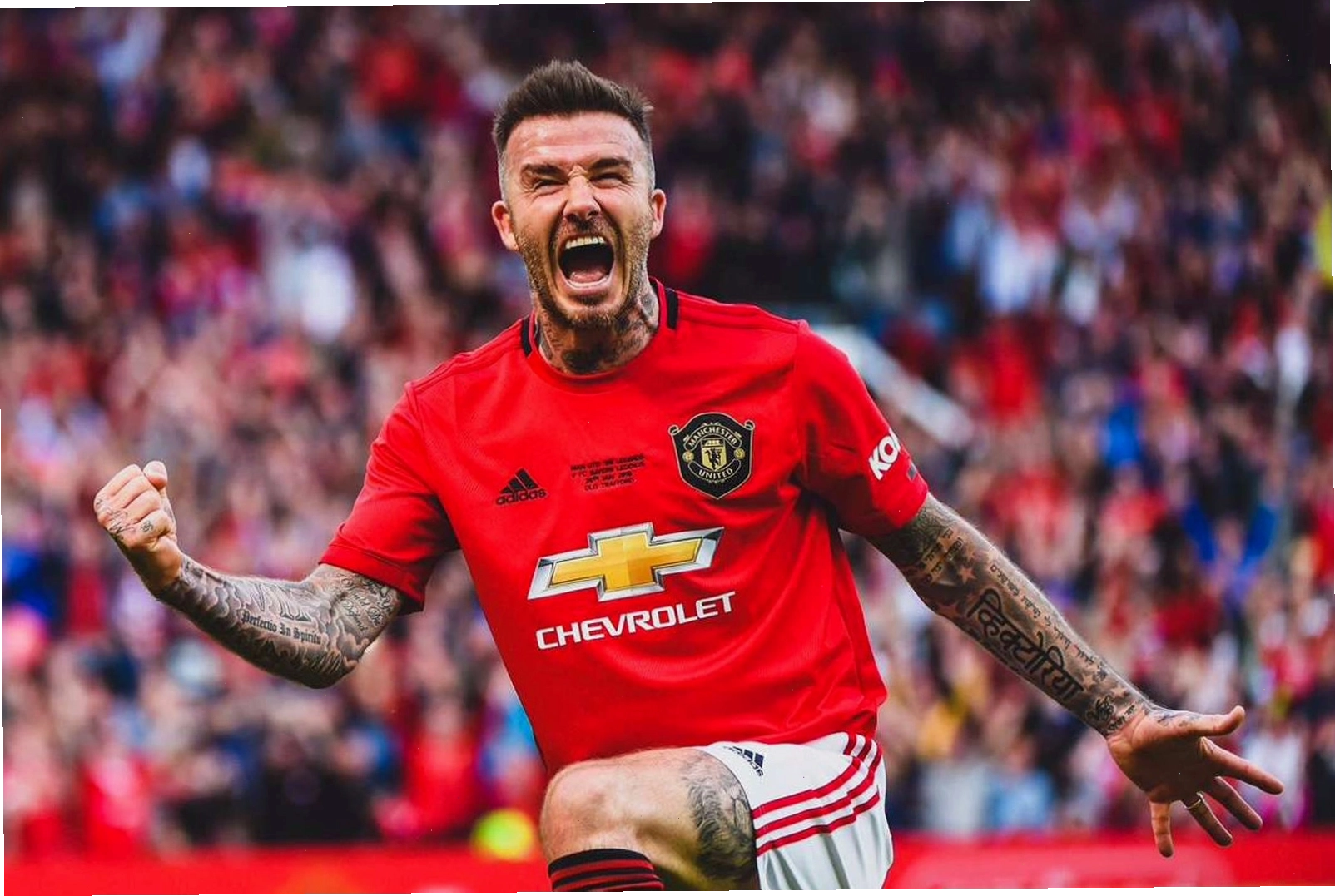 David Beckham với phong cách lịch lãm và nụ cười quyến rũ
