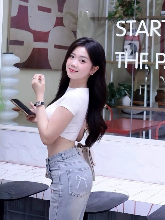 Gái xinh đẹp nhất Việt Nam thần thái nổi bật