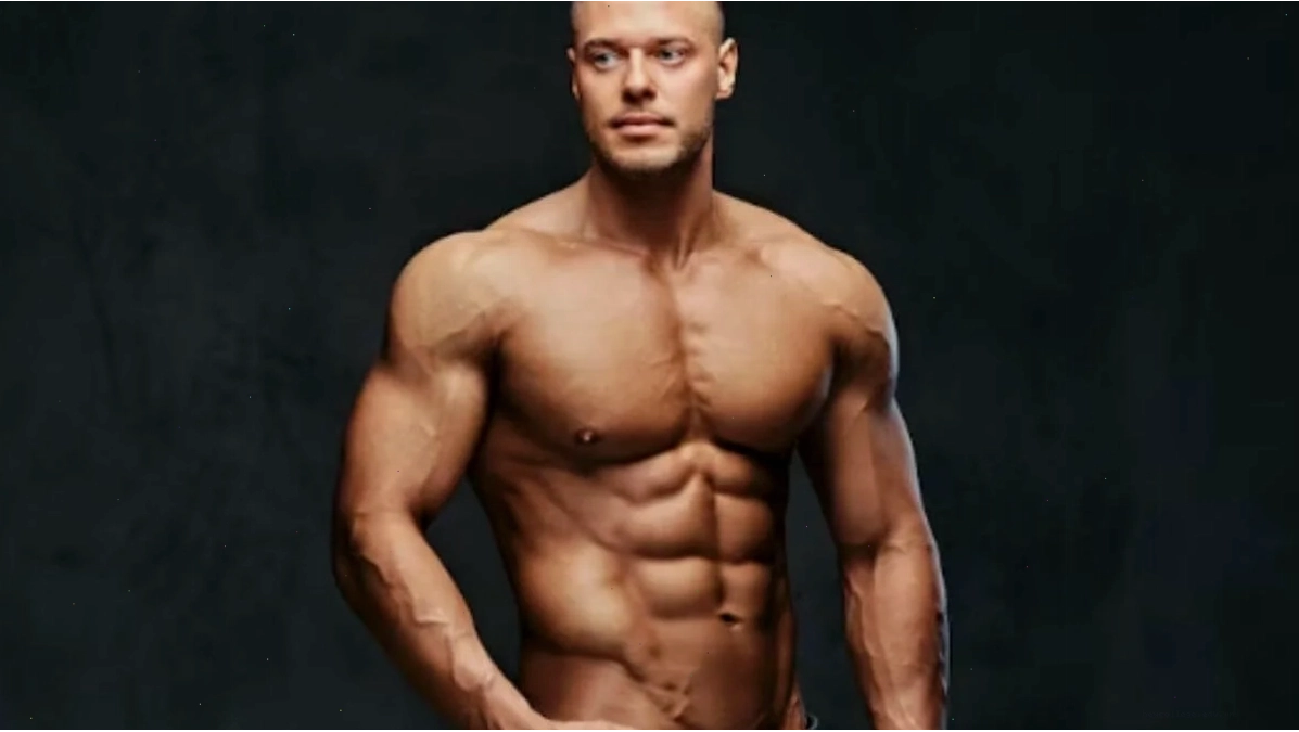 Gymer nam với body săn chắc 6 múi