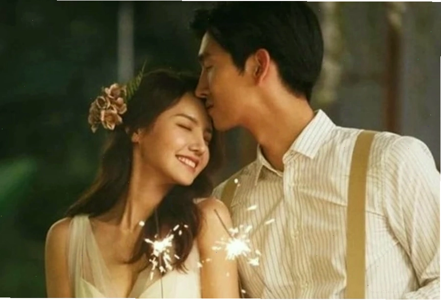 Người phụ nữ tự tin với nụ cười mỉm khiến đàn ông yêu say đắm
