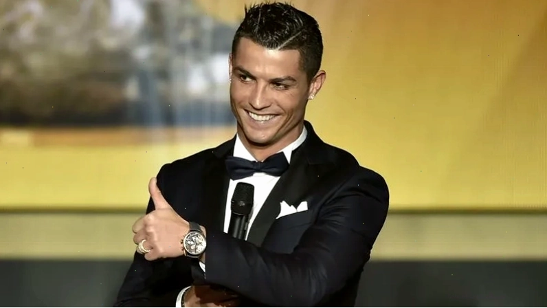 Ronaldo được bình chọn là cầu thủ đẹp trai nhất thế giới