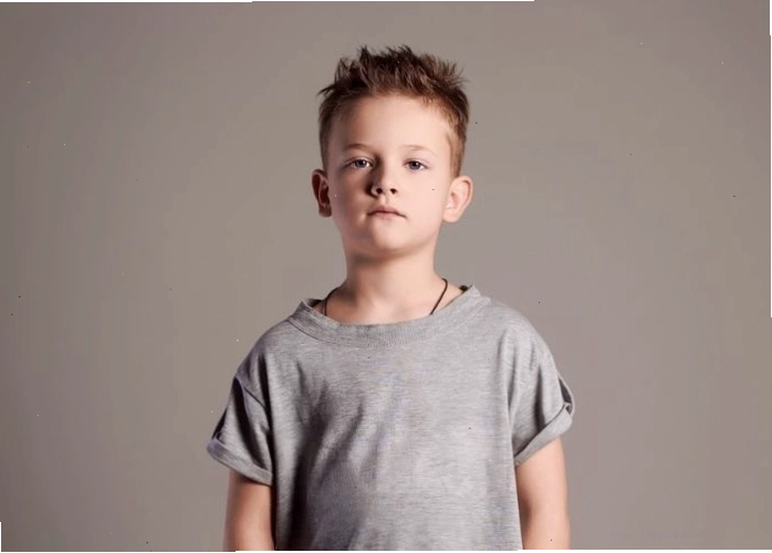 Tóc đẹp cho bé trai với kiểu Short Quiff