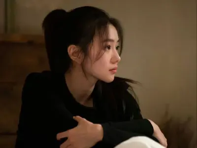 Chọn lọc ảnh buồn cô gái chất lượng và chân thực