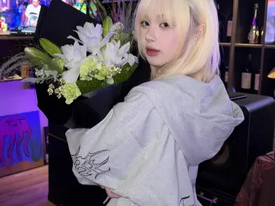 Bộ sưu tập hình nền hot girl 4k cho máy tính siêu cuốn hút
