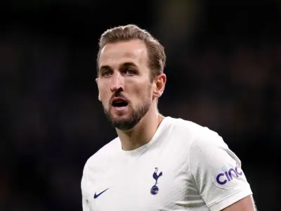 Những pha lập siêu phẩm của Harry Kane làm fan phát cuồng