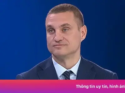 Nhìn lại di sản của đá tảng phòng ngự Nemanja Vidic