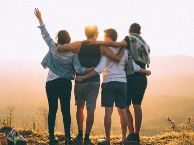 Những Câu Nói Hay Về Tình Bạn: Chìa Khóa Cho Mối Quan Hệ Bền Vững